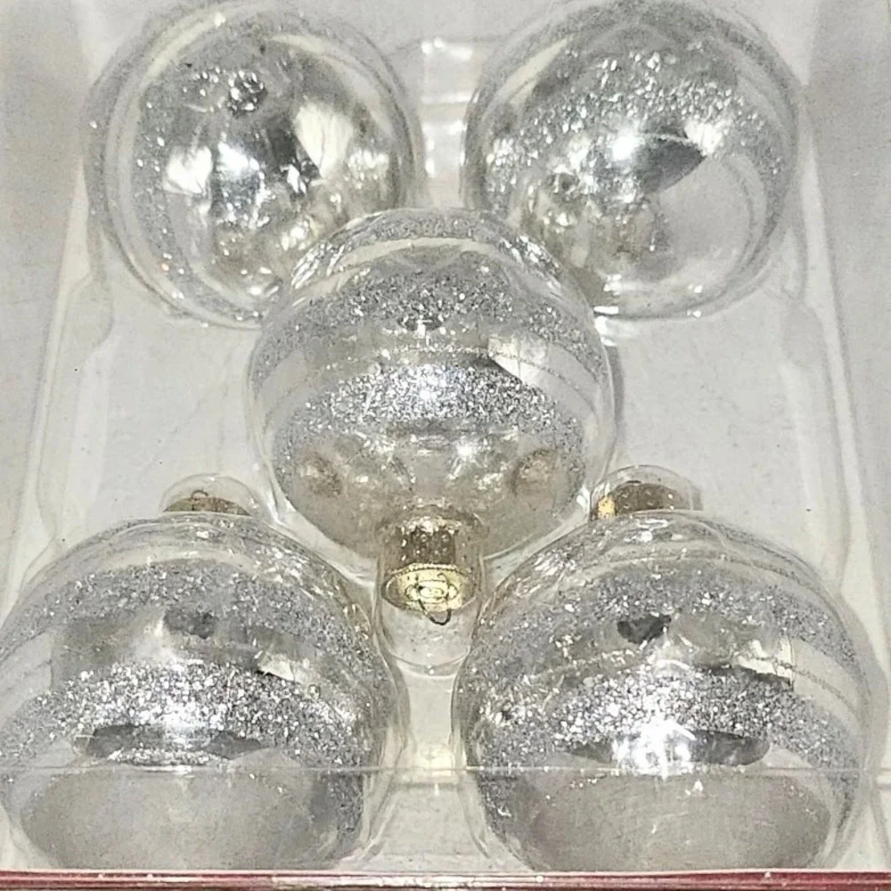 Macy's Holiday Lane Christmas Ornaments 5 Clear Balls With Silver Glitter Stripe